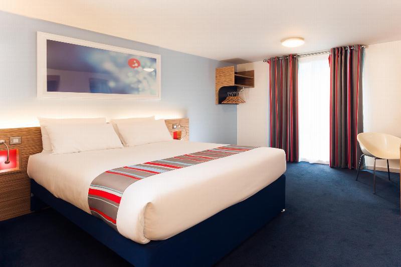 Travelodge Burton-Upon-Trent Central Дерби Экстерьер фото