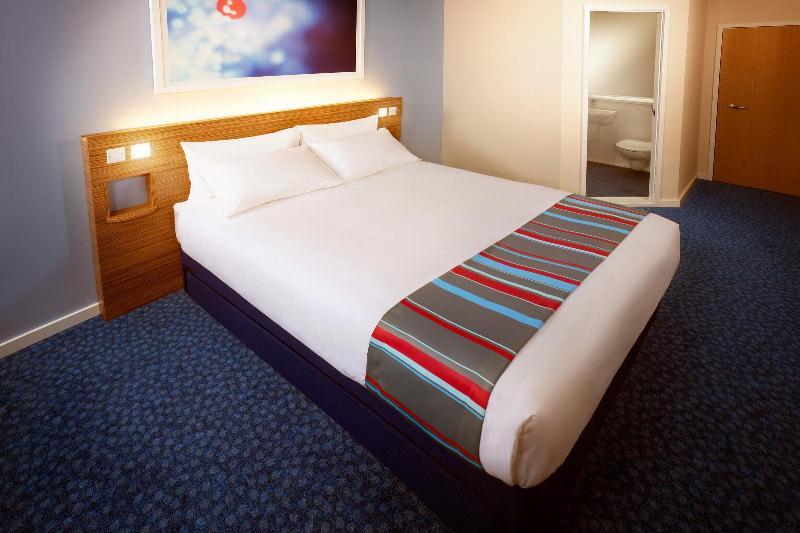 Travelodge Burton-Upon-Trent Central Дерби Экстерьер фото