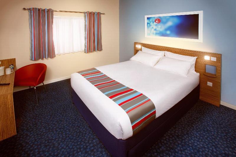 Travelodge Burton-Upon-Trent Central Дерби Экстерьер фото